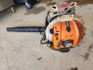 lot 4138 image: STIHL Leaf Blower Model BR600