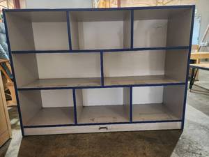 lot 4233 image: Jonti Craft 8 Compartment Gray and Blue Shelf