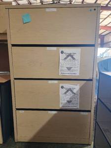 lot 4234 image: Blonde 4 Drawer Filing Cabinet