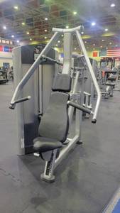 lot 11856 image: Life Fitness FZCP Chest Press Exercise&nbspMachine