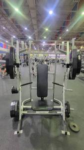 lot 11861 image: Hammer Strength D04 Iso-Lateral Bench Press