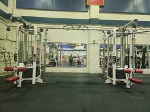 lot 11762 image: Life Fitness 8 Way Multi-Jungle Model MUCORE