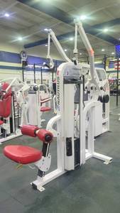 lot 11767 image: Nautilus S5LATP Nitro Plus Lat Pulldown Exercise&nbspMachine
