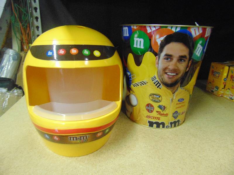lot 4000 image: M&Ms Nascar Helmet candy dish #38 and Nascar trash Can Kyle Bush #18