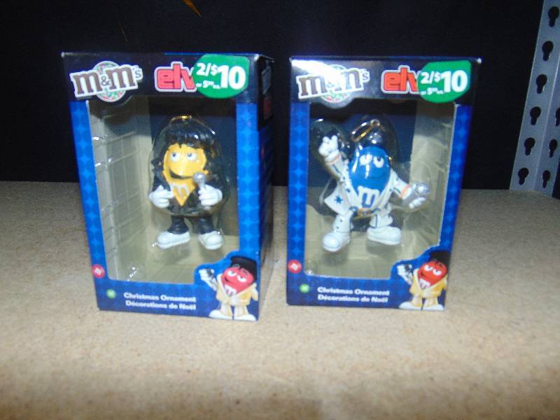 lot 4102 image: (2) ct. lot Elvis M&Ms Ornaments, 3 tall, in original box