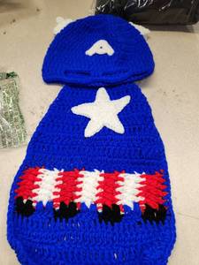 lot 43000059 image: Pinbo� Newborn Baby Photography Prop Crochet Hat Overalls Costume