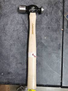lot 5897 image: Husky 24 oz Ball Hammer