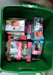 lot 3071 image: Box Of Fun Various Door Knobs