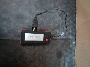 lot 3507 image: Vector Lithium-Ion Battery Booster
