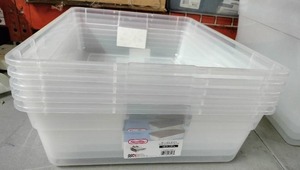 lot 1936 image: 5pk Sterilite 28qt Containers No Lids