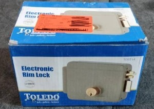 lot 3434 image: Toledo Electronic Rim Lock