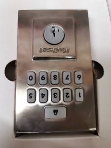 lot 5317 image: Kwikset Smartcode 260 Keypad Electronic Lock