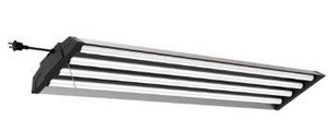 lot 5354 image: Commercial Electric 4ft. 4Light 80Watt LED Utility Shop Light with Pull Chain