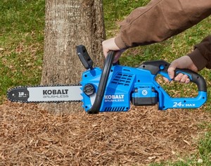 lot 1892 image: Kobalt KCS1224A-03 #1447232 24V MAX BRUSHLESS CORDLESS CHAINSAW KIT