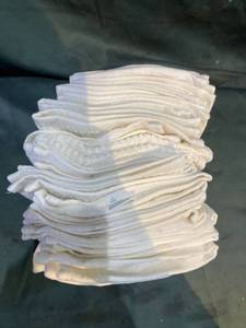lot 37080 image: WHITE WASH CLOTHES SET