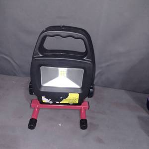 lot 37144 image: LED LIGHT CAMPING