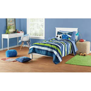 lot 37256 image: Your Zone Kids Blue Stripe 5 Piece Bed in a Bag with sheet set Twin