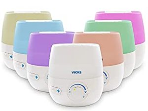 lot 37261 image: Vicks NaturalCare Cool Mist Ultrasonic Humidifier (VUL530), White, Small Room �� Humidifier and Diffuser with Nighttime Light, Works with Vicks VapoPads (B097Q9NPX5)