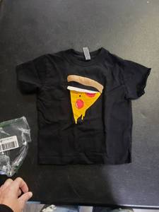 lot 9347 image: Missing Slice  Son or Daughter Toddler T-Shirt  4T Black