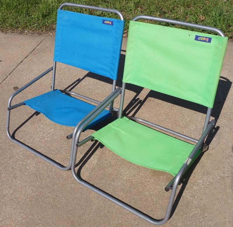 lot 2391 image: Folding Beach Chairs - lot of 2 brand name COPA Blue and Green