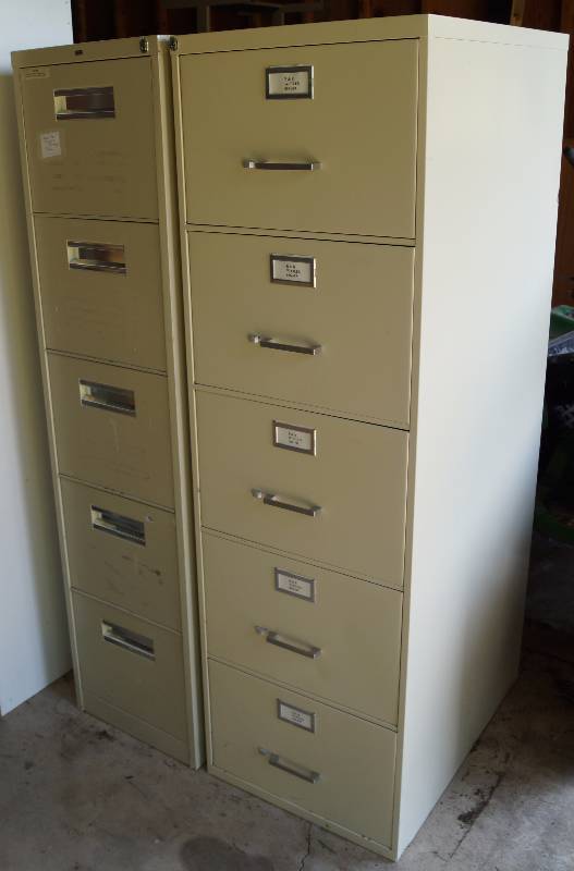 lot 2418 image: Lot of 2 Heavy Duty Filing Cabinets - Locked, no keys - contents unknown