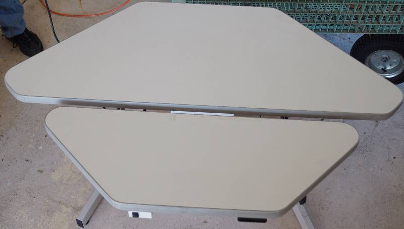 lot 2427 image: Electric Computer Table  DESK - Fully Adjustable - High Quality - By Mayline Model 605XXX