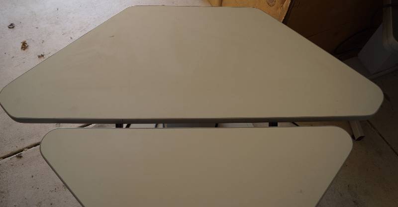 lot 2428 image: Electric Computer Table  Desk - Fully Adjustable - High Quality - By Mayline Model 605XXX