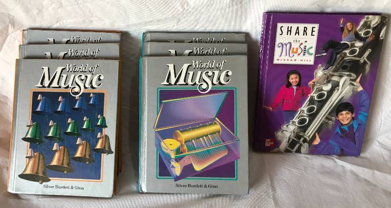 lot 2309 image: 7 Music Book Lot - World of Music and Share The Music Books