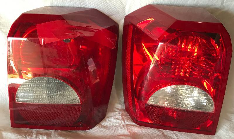 lot 2311 image: Set of 07 08 09 10 11 12 DODGE CALIBER TAIL LIGHTS (Pair) - A Great E-bay Item