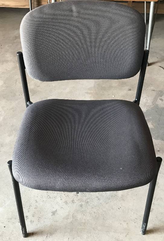 lot 2312 image: Sturdy Office Chair