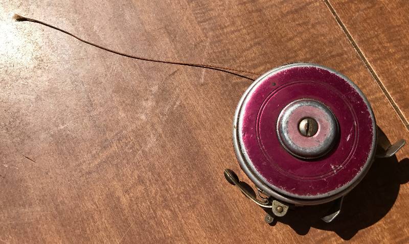 lot 2342 image: RARE - SOUTH BEND OREN-O-MATIC BALANCED REEL - 1130 MODEL D - FISHING REEL with String