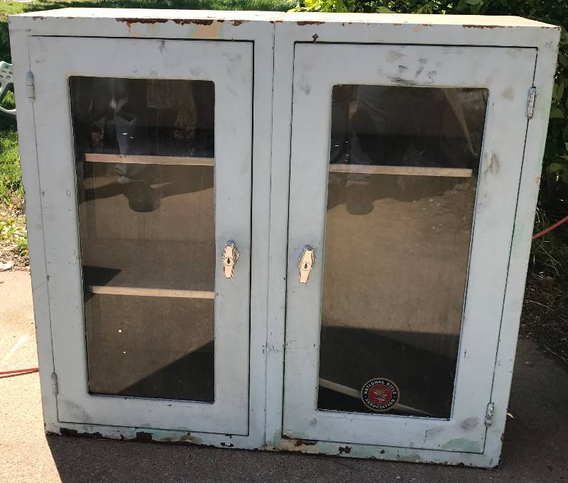 lot 2343 image: Metal Locking - Medical  Science Lab Cabinet