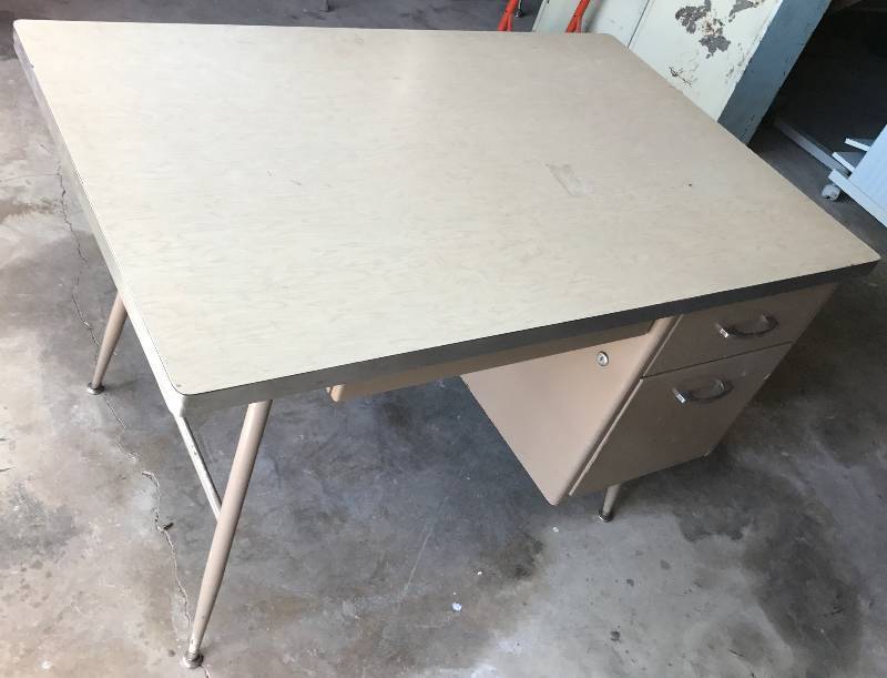 lot 2347 image: Super Sturdy Locking Desk