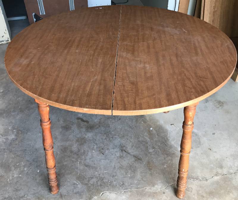 lot 2354A image: Round Wooden Table - Great for Cards