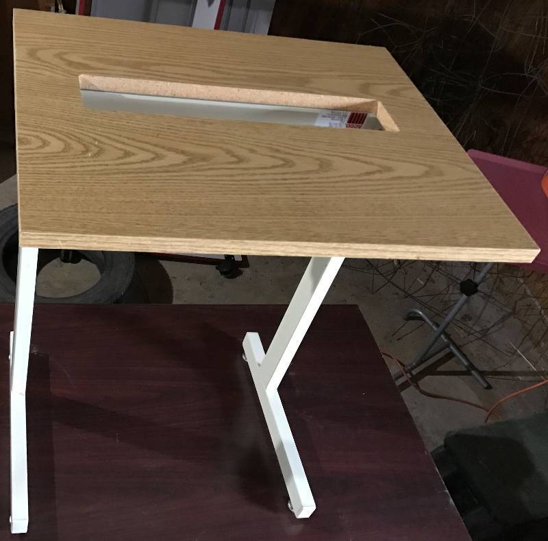lot 2000 image: Printer stand  Table, computer, crafts, etc ...