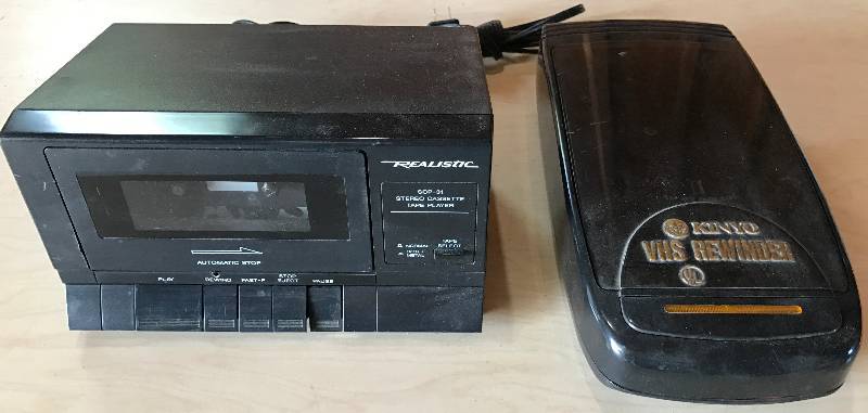 lot 2294 image: Realistic SCP-31 Stereo Cassette Tape Player and Kinyo VHS Tape Rewinder