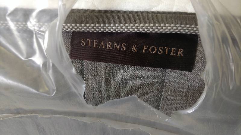 lot 2338 image: Stearns & Foster Estate Palace 15.5 Luxury Firm Euro Pillow top - King