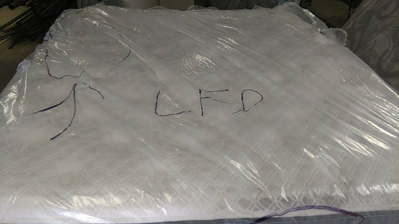 lot 2340 image: Stearns & Foster Estate Palace 15.5 Luxury Firm Euro Pillow top - King