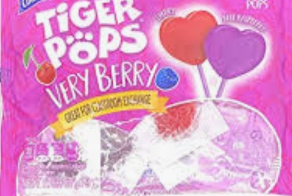 lot 800017 image: TOS Valentines Tiger Pops Heart Pops Candy Suckers Very Berry