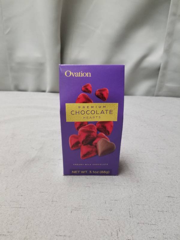 lot 800052 image: OVATION PREMIUM CHOCOLATE HEARTS 3.1 OZ