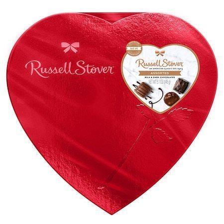 lot 800057 image: Russell Stover Valentine s Day Red Foil Heart Assorted Milk & Dark Chocolate Gift Box 5.1 oz. (9 Pieces)
