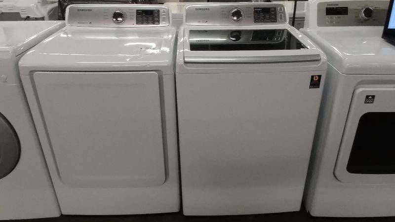 lot 7002 image: SET Samsung White Top Loader Washer & Dryer Moisture Control  & VRT Series