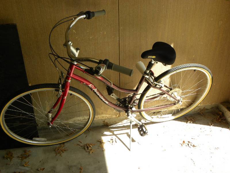 Schwinn Searcher Street Cruiser Bicycle Great selection of high