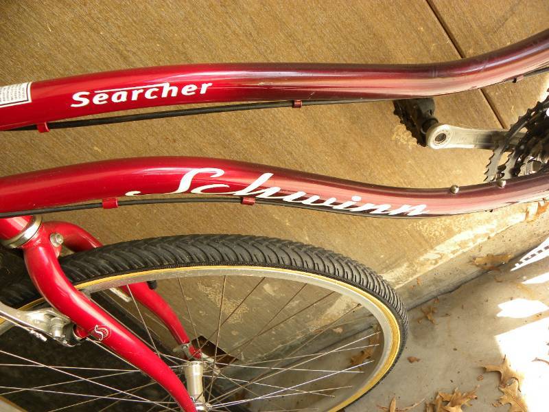 Schwinn Searcher Street Cruiser Bicycle Great selection of high