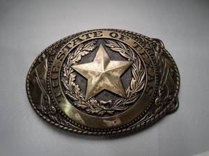 lot 23027 image: The State of Texas Belt Buckle