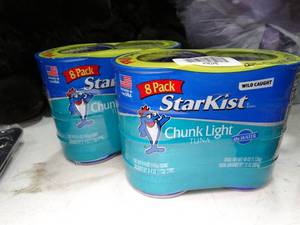 lot 23075 image: Two 8 Packs  Good Date  Starkist Tuna