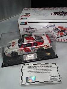 lot 23089 image: Revell 2001 Budweiser 124 Diecast Replica  MLB Monte Carlo Driven by Dale Earnhardt Jr  In Case - Box