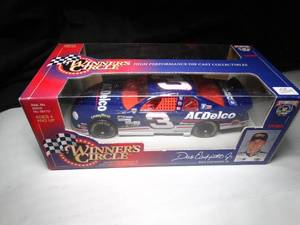 lot 23123 image: Winners Circle  Dale Earnhardt Jr.  124 Scale  Kenner 1998  AC Delco Stock Car  in Box