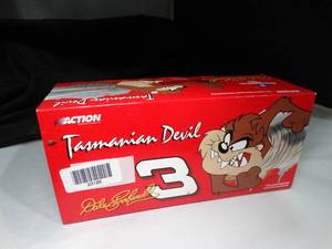 lot 23126 image: Dale Earnhart  GM Goodwrench - Tasmanian Devil #3  124 Scale 2000 Monte Carlo - Die Cast Stock Car  Collectible w original Box