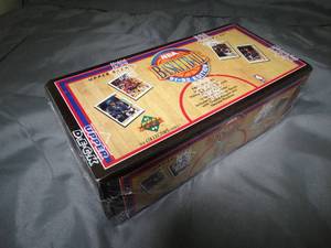 lot 23245 image: 1991-92 Edition  Factory Set Upper Deck  NBA  Basketball  Sealed Unopened Box